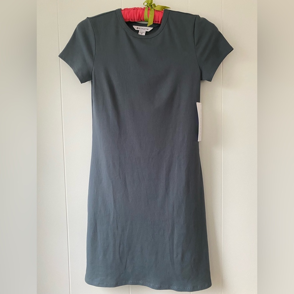 NWT ATHLETA T-Shirt Casual Sage Dress sz XS